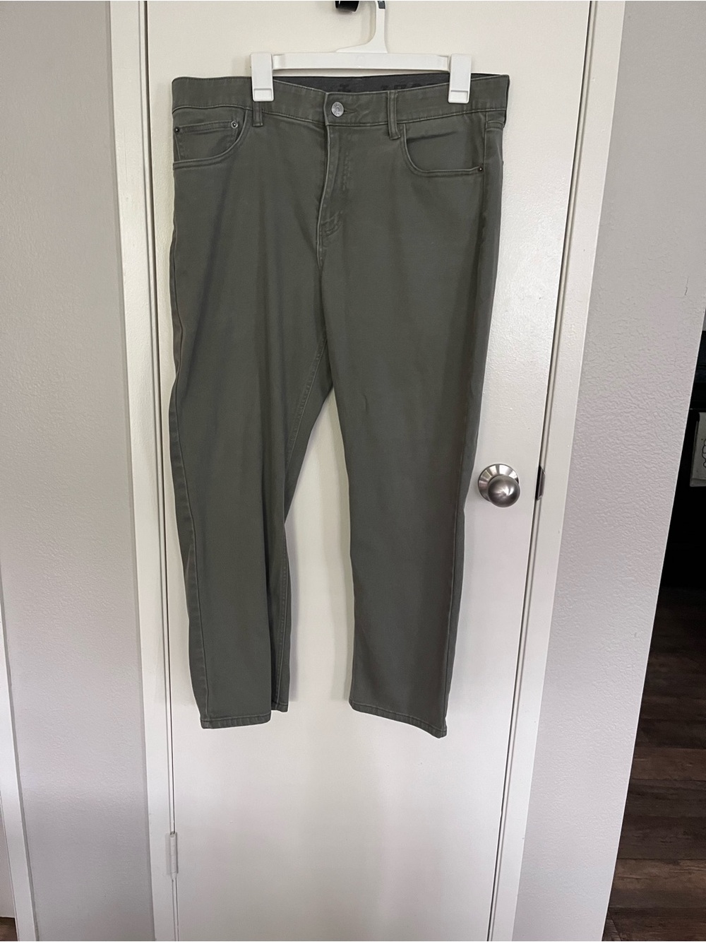 Izod Men's Pant